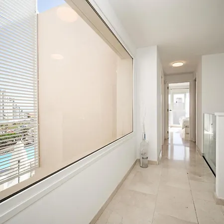 Nirvana - Luxury With Heated Pool *