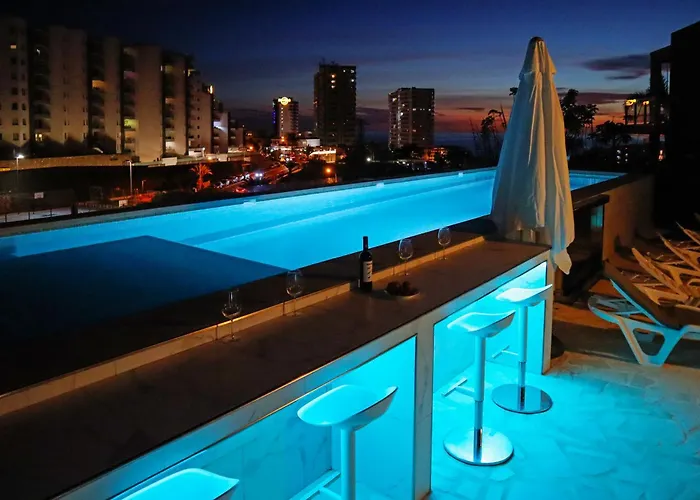 Casa de Férias Nirvana - Luxury With Heated Pool *