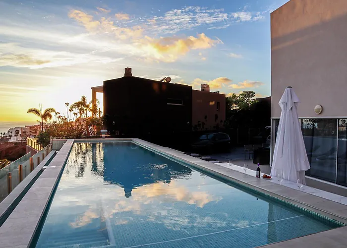 Nirvana - Luxury With Heated Pool * Playa Paraiso (Tenerife)