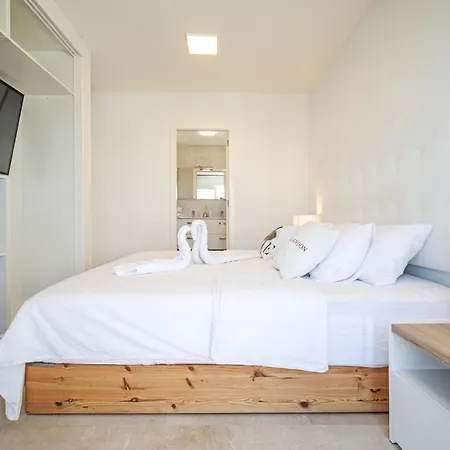 Vakantiehuis Nirvana - Luxury With Heated Pool Playa Paraiso (Tenerife)