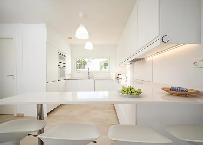 Nirvana - Luxury With Heated Pool 帕莱索海滩