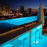 펜션 Nirvana - Luxury With Heated Pool *