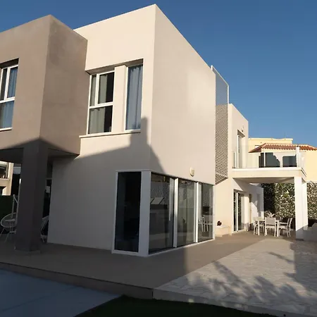 Nirvana - Luxury With Heated Pool Playa Paraiso (Tenerife)