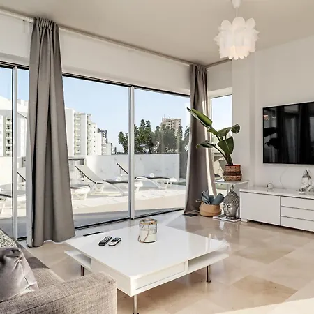 Nirvana - Luxury With Heated Pool Σπίτι διακοπών